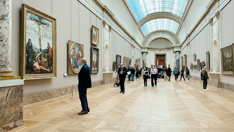 Zeit für einen Museumsbesuch: Kunstausstellungen mit Sehhilfen erleben